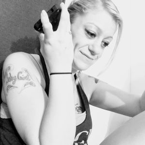 Meet your Posher, Sabrina